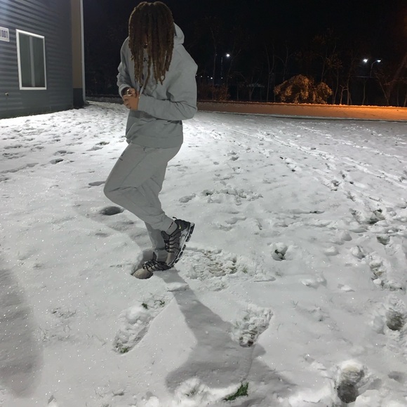 Meet your Posher, Malic - Picture 7 of 15